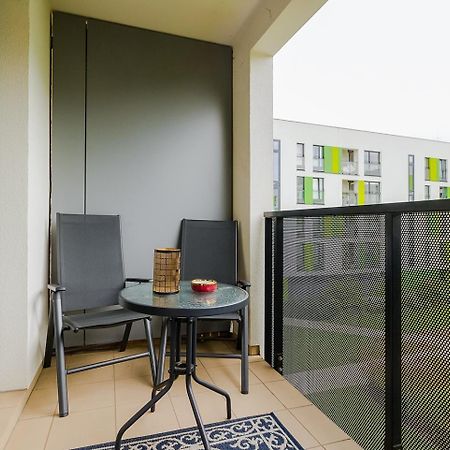 Family Apartment Zoliborz By Noclegi Renters Варшава Екстериор снимка